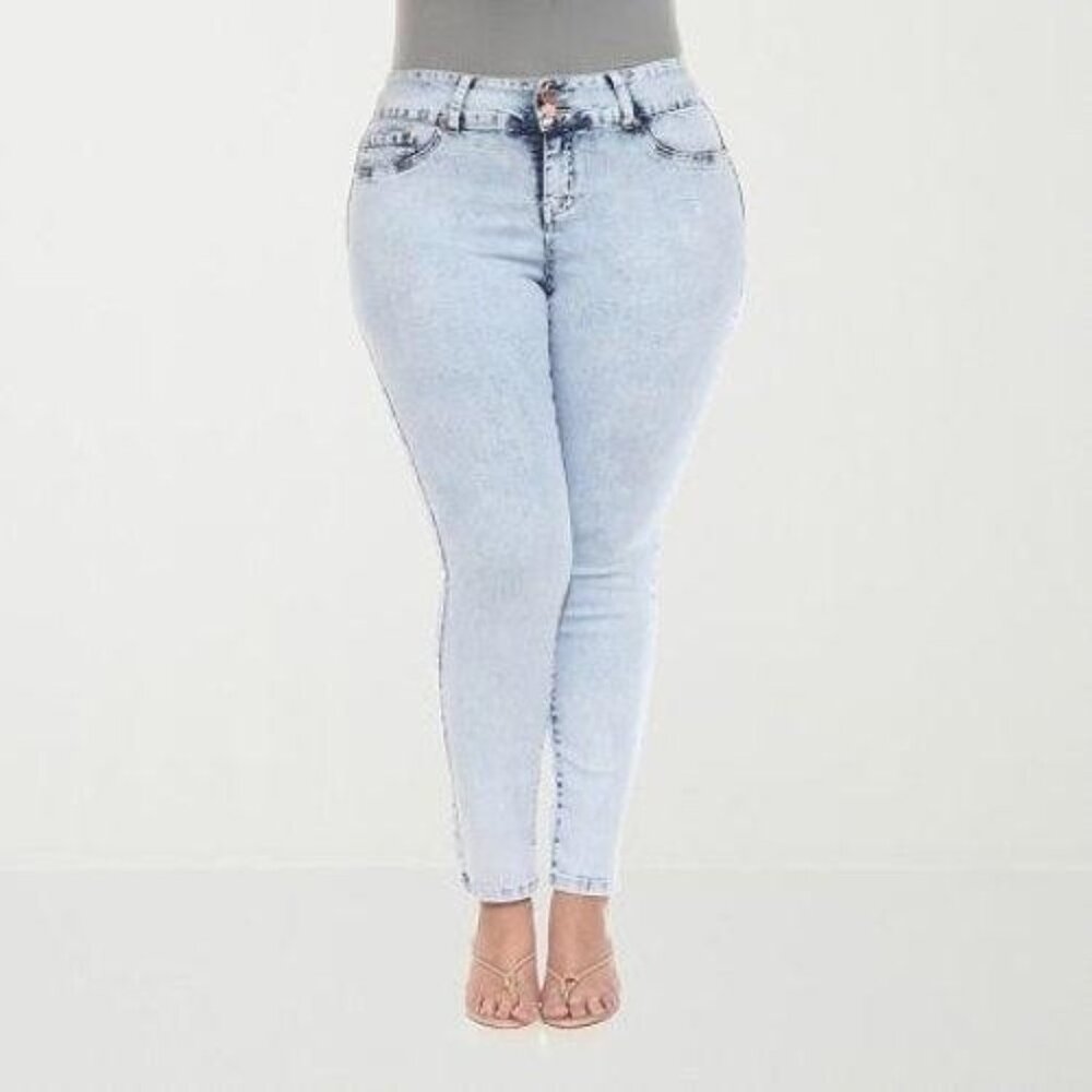 White Mark Jeans Womens Plus Size 18 Wash Skinny High Rise Stretch Denim $84